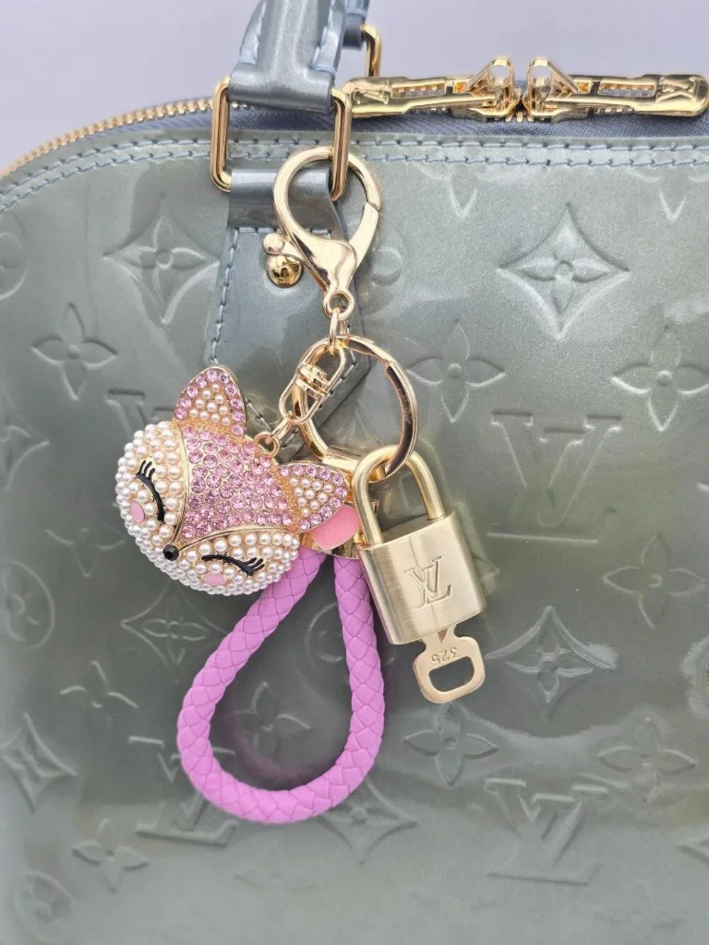 Authentic Louis Vuitton Gold Lock 🔒 Unbranded Fox Head Keychain Bag Charm LV